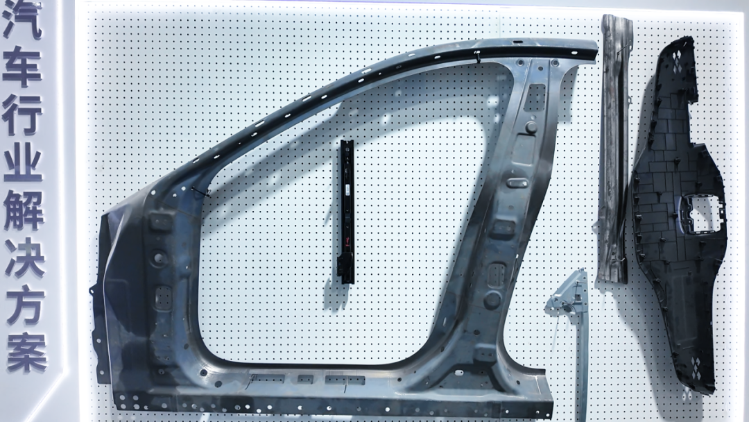 17657874608499888GDo.png 640.png