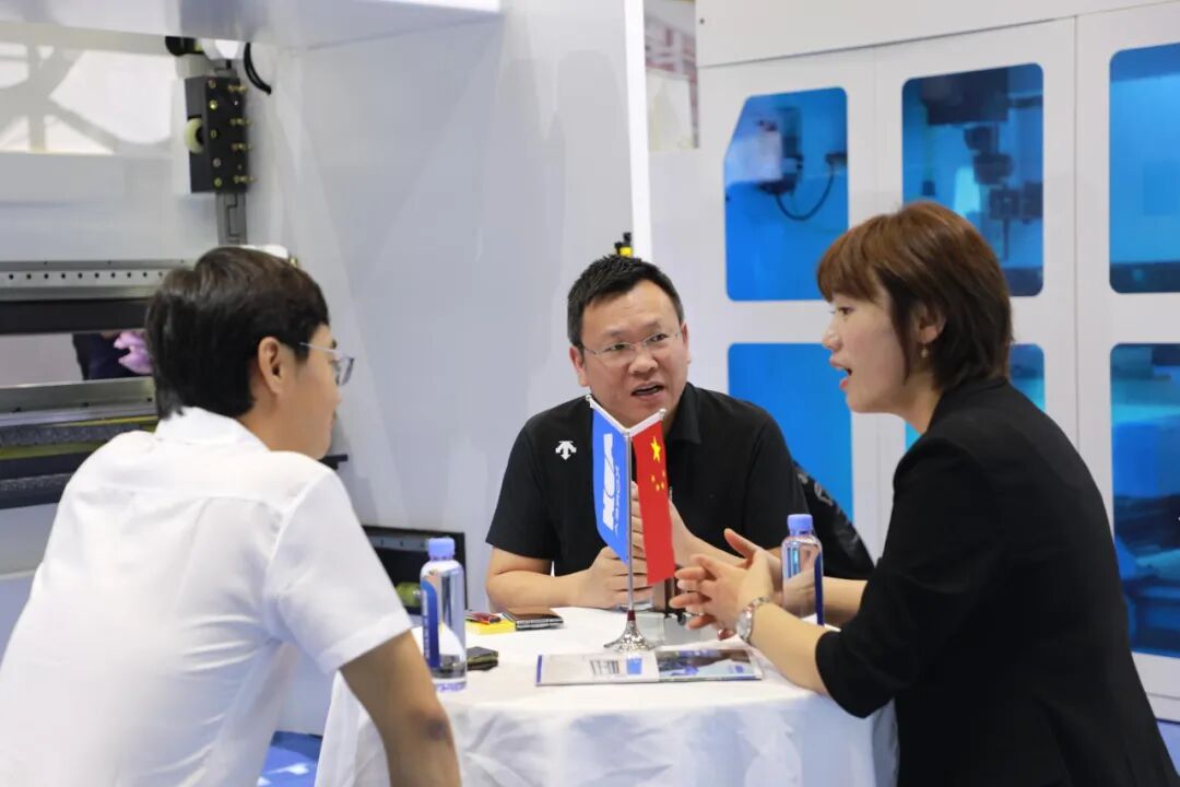 1765865647505417Uny8.jpg 640.jpg